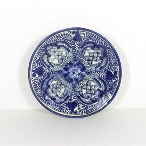 Vintage YSAURO URIARTE Puebla Talavera Mexican Folk Art Majolica Pottery plate